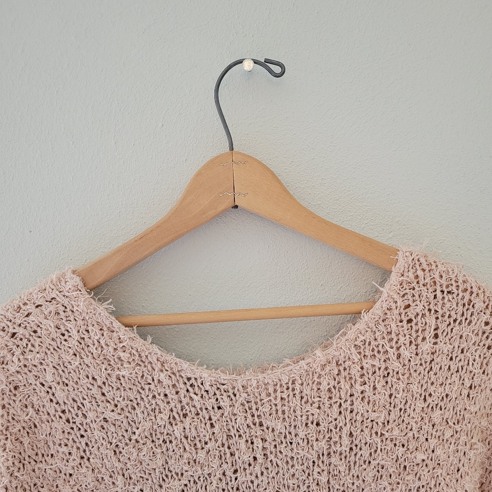 Vince Tan Peach Eyelash Shaggy Open Knit Sweater Size M Boat Neck Long Sleeves - Picture 5 of 9